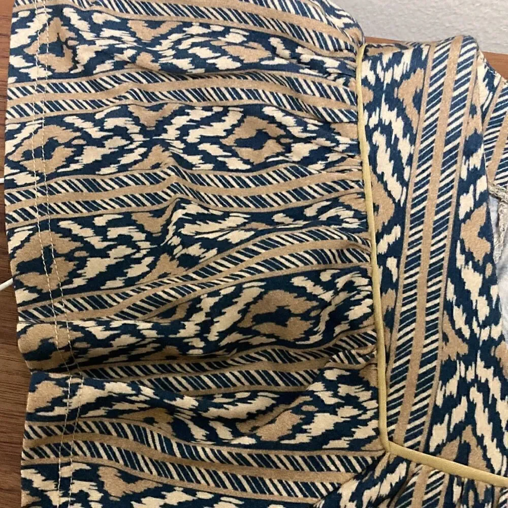 Imoga Pima NWT Organic Cotton Midi Shift Dress in Tan/Navy Ikat Print. Size 12.